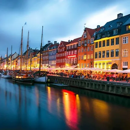 Spacious Apartment Centrally Located In Cph'S Old Town-3